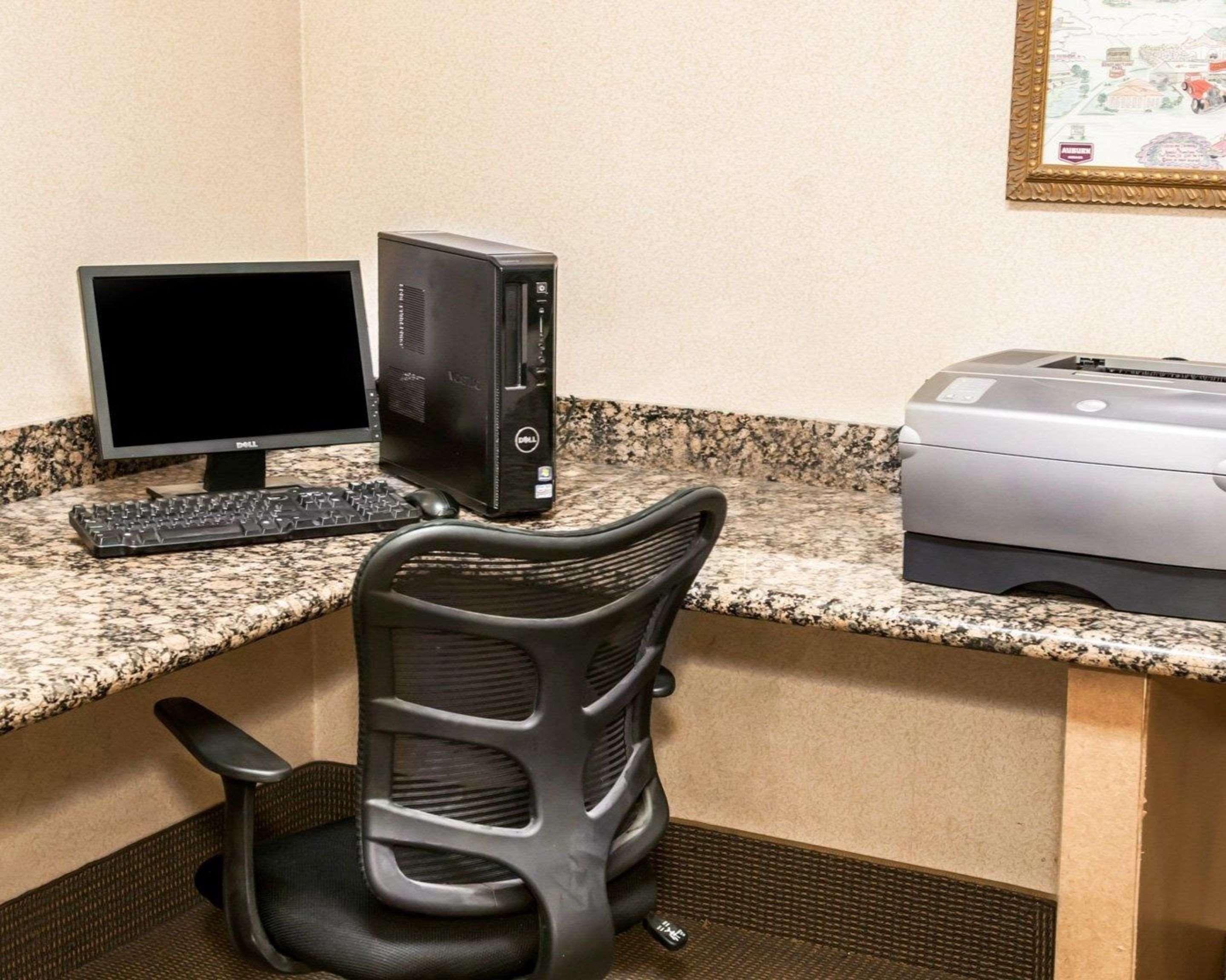 Comfort Suites Auburn Near I-69 Dış mekan fotoğraf