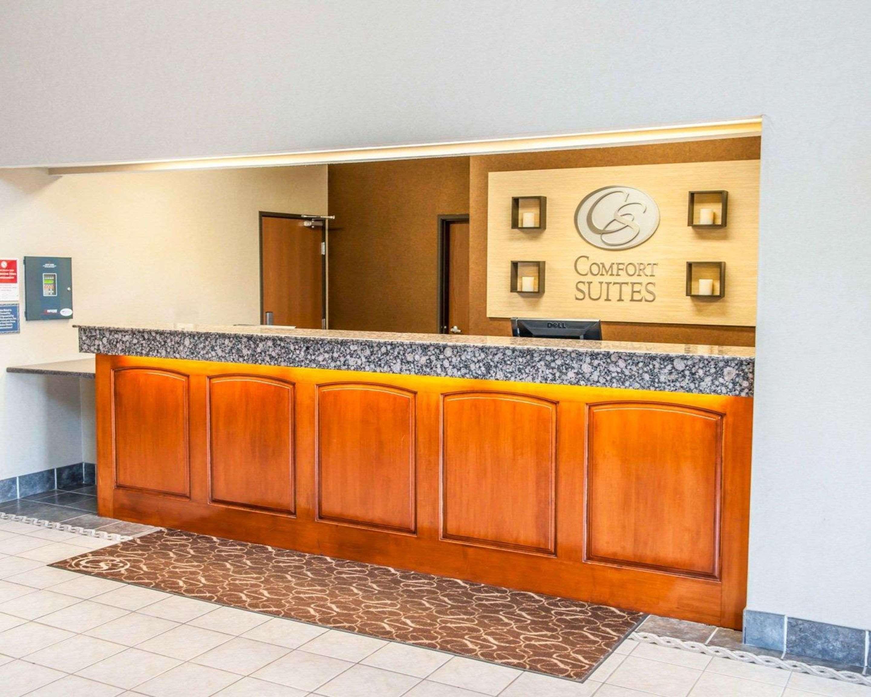 Comfort Suites Auburn Near I-69 Dış mekan fotoğraf